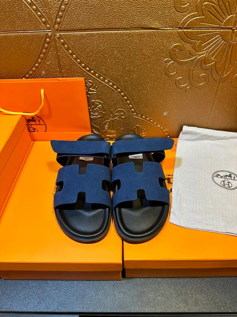 Hermes Chypre Shoes — 30 colorway — USFans Spreadsheet photo
