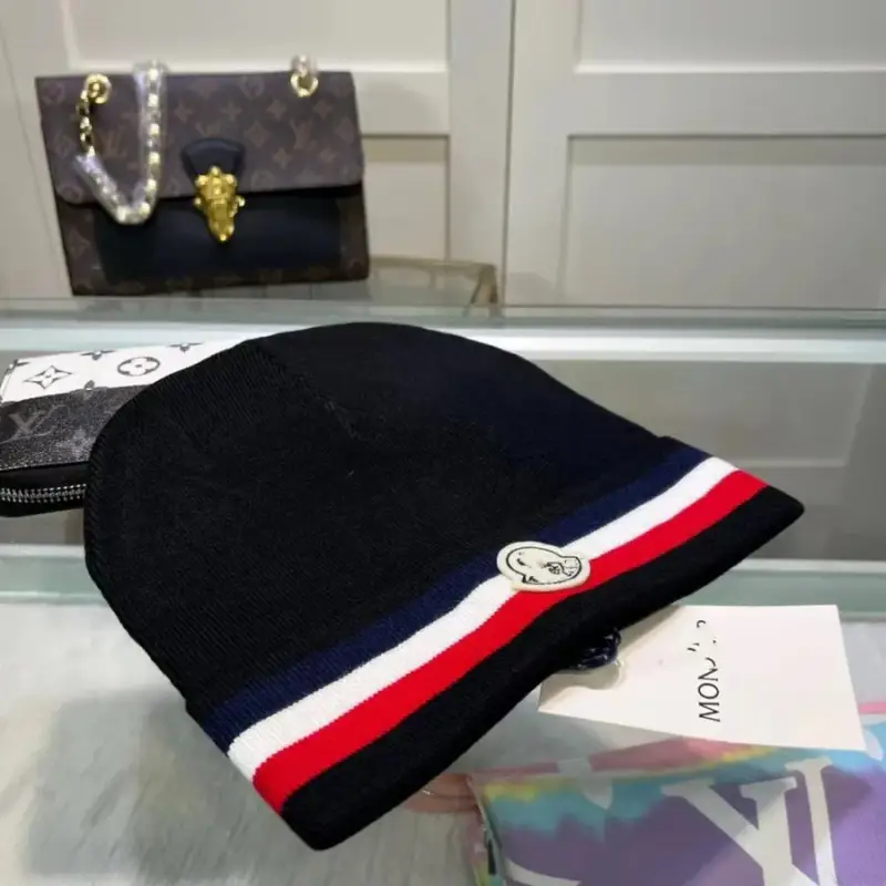 Budget Moncler Beanie — black colorway — USFans Spreadsheet photo
