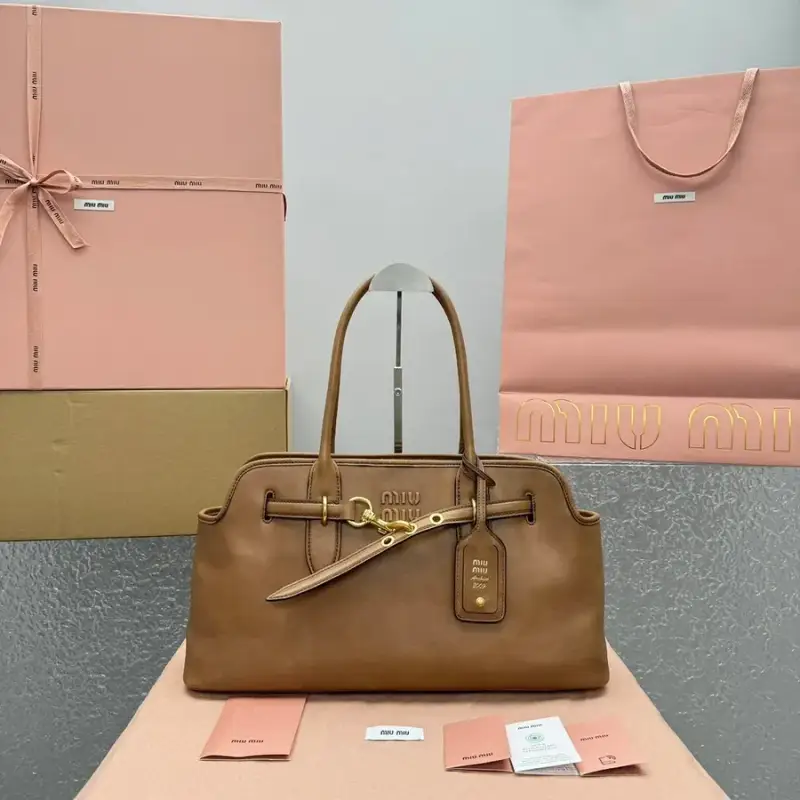 Miu miu Bag — Color 3 colorway — USFans Spreadsheet photo