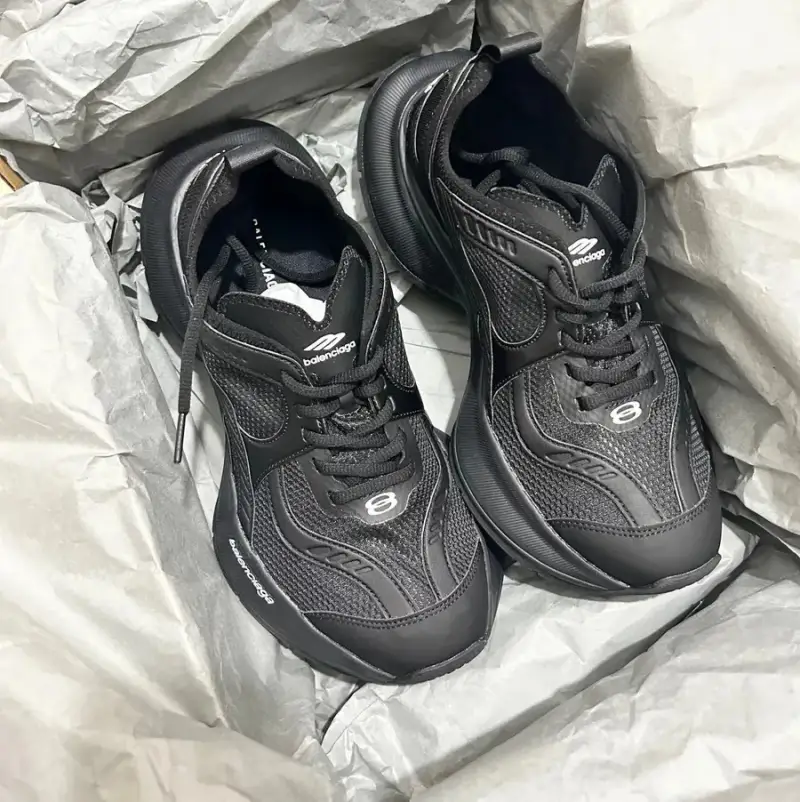 Balenciaga Circuit Shoes — black colorway — Kakobuy Spreadsheet photo