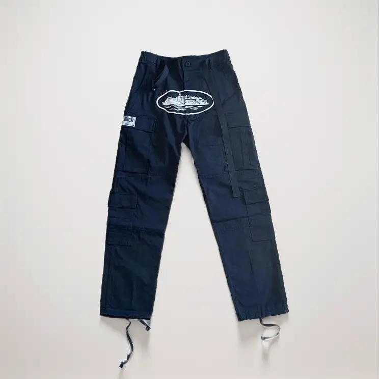 Corteiz Classic Cargo 5 Stars Black White Logo Pants — white printed white patch colorway — USFans Spreadsheet photo
