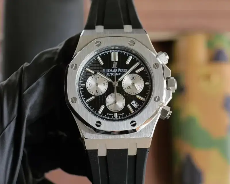 Audemars Piguet Royal Oak Titanium Watch — [White Dial] Silver Case, Black Strap colorway — USFans Spreadsheet photo