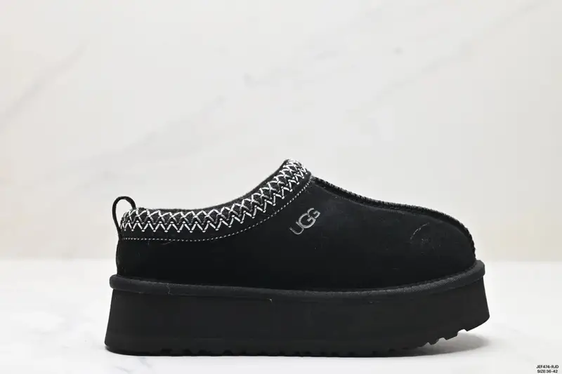 UGG Shoes — 32 colorway — Kakobuy Spreadsheet photo