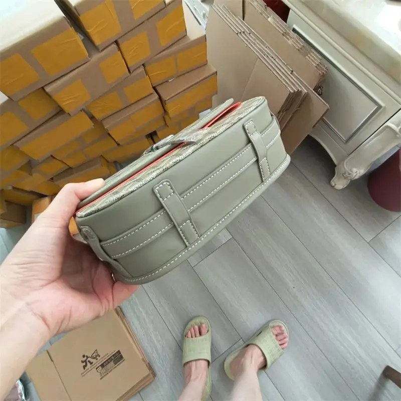Goyard Shoulder Bag — khaki colorway — USFans Spreadsheet photo