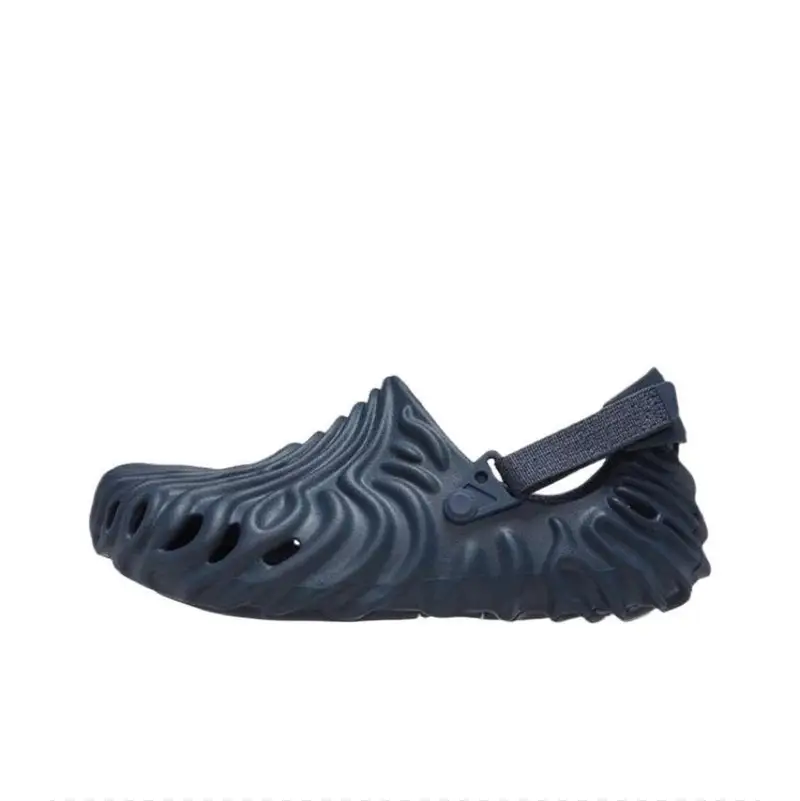 Minecraft x Crocs Shoes — Fingerprint dark blue colorway — USFans Spreadsheet photo