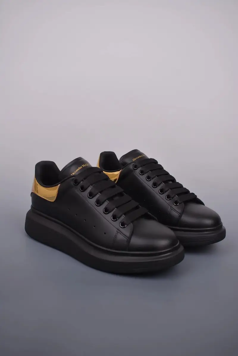 Alexander McQueen Trainers — Black Gold Tail colorway — Kakobuy Spreadsheet photo