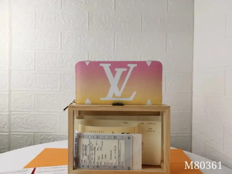 LV Wallet — M80361 colorway — USFans Spreadsheet photo