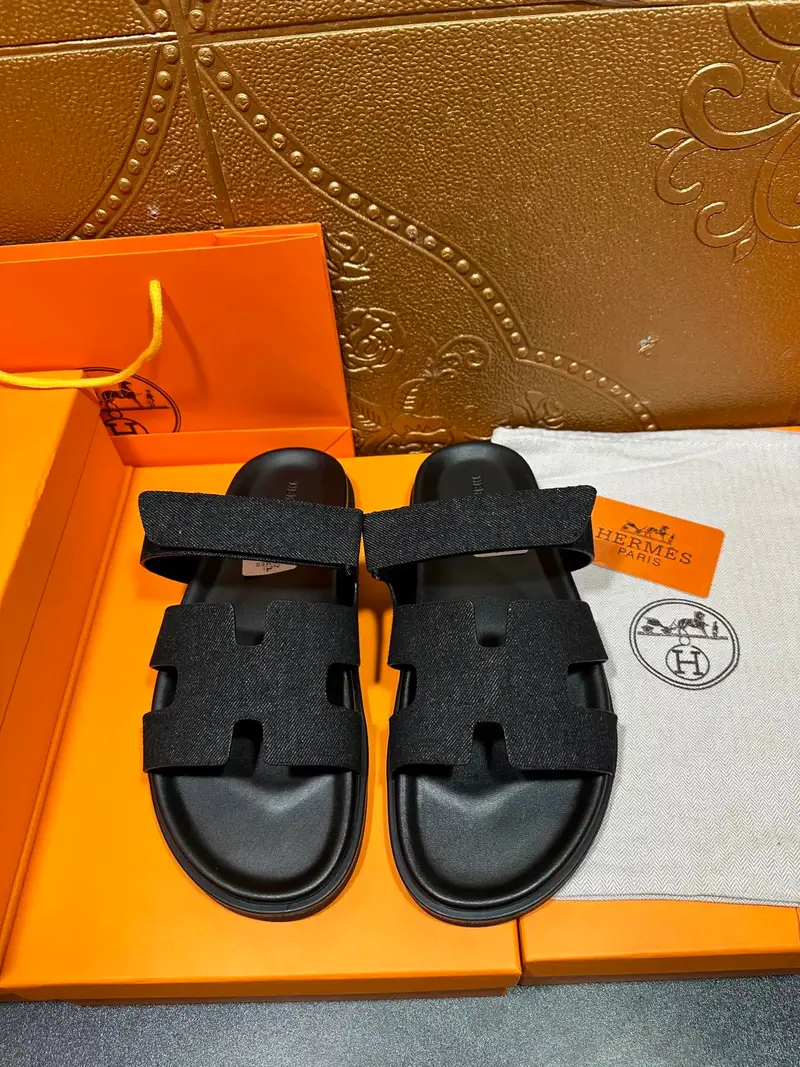 Hermes Chypre Shoes — 26 colorway — USFans Spreadsheet photo