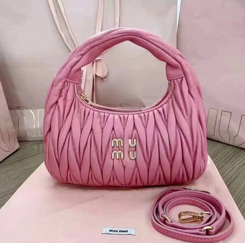 Miu miu Bag — Pink [original logo with gift box]] colorway — USFans Spreadsheet photo
