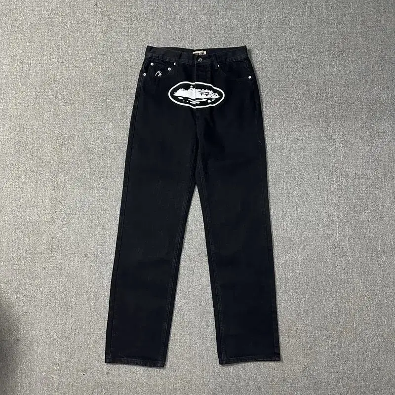 Corteiz jeans short — 8015 black colorway — USFans Spreadsheet photo
