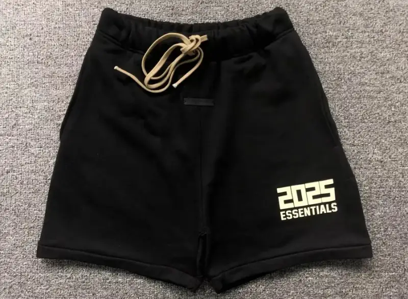 Essentials Shorts — 1 colorway — USFans Spreadsheet photo