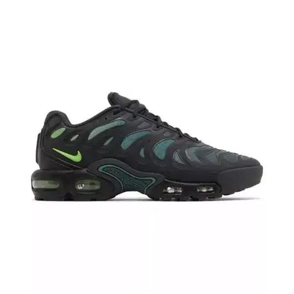 Air Max Drift Shoes — BlackGreenStrike colorway — Kakobuy Spreadsheet photo