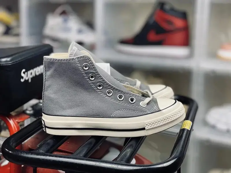 Converse Basic And CDG — Grey high cut colorway — Kakobuy Spreadsheet photo