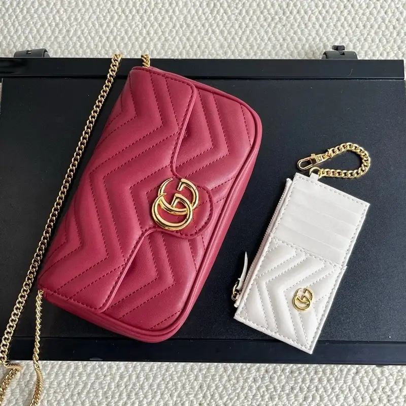 Gucci GG Marmont Bag — Wine red envelope white card colorway — USFans Spreadsheet photo