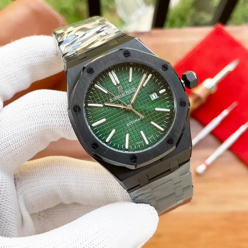 Audemars Piguet Silver Band — Black Shell Green Steel Strip colorway — USFans Spreadsheet photo