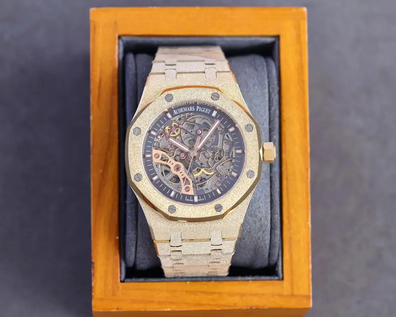 Shiny Audemars Piguet Skeleton Watch — Golden Shell-Black Plate Steel Strip colorway — USFans Spreadsheet photo