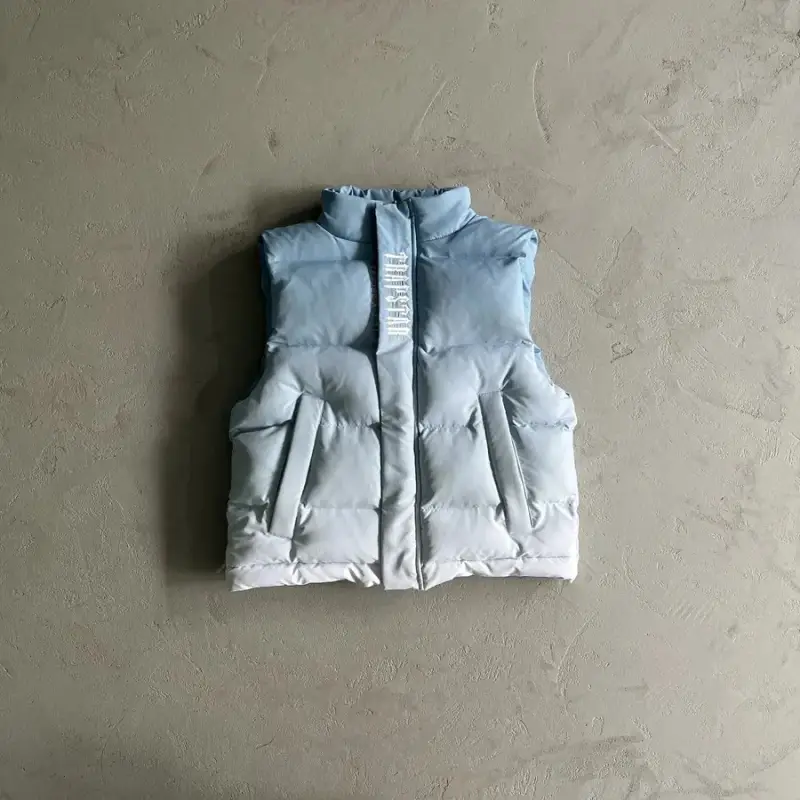 Trapstar Jacket with Logo — 03 colorway — USFans Spreadsheet photo