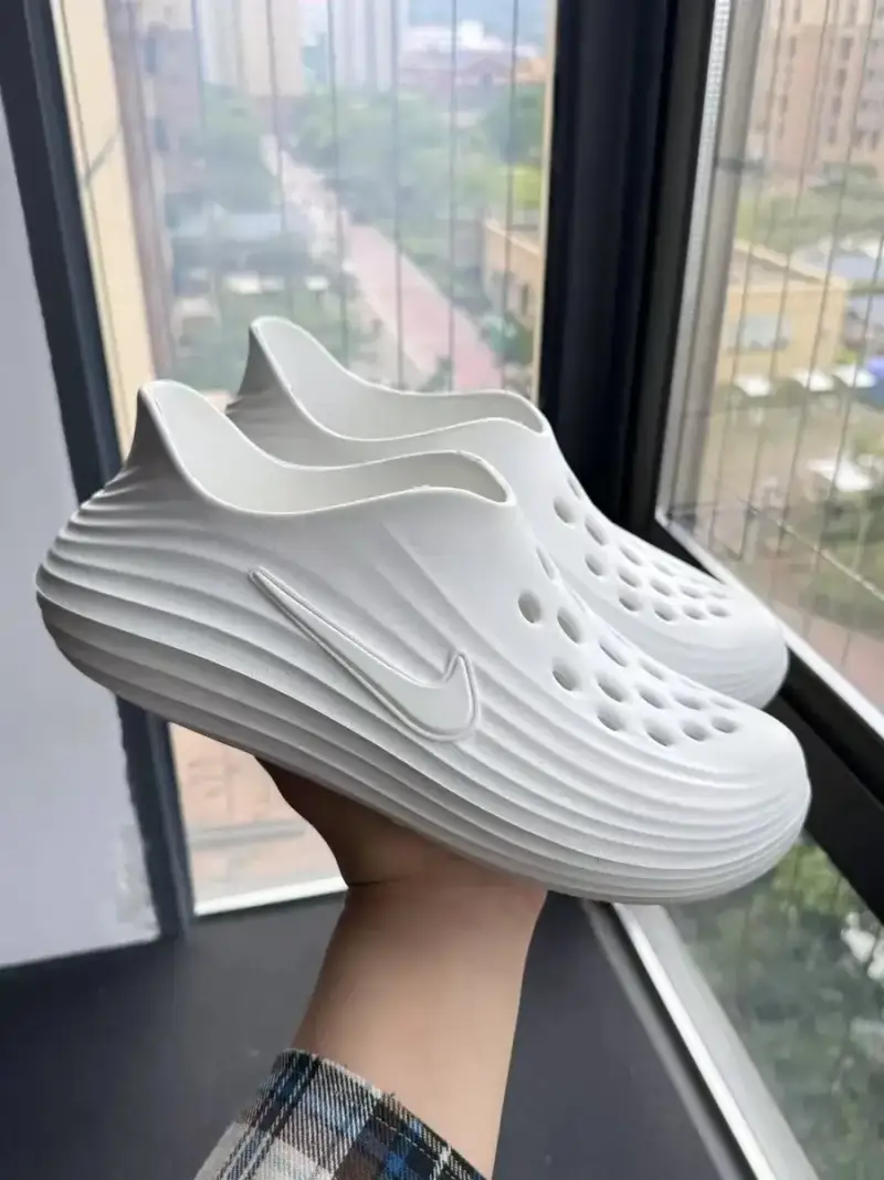 Nike ReactX Rejuven8 — 1 colorway — USFans Spreadsheet photo