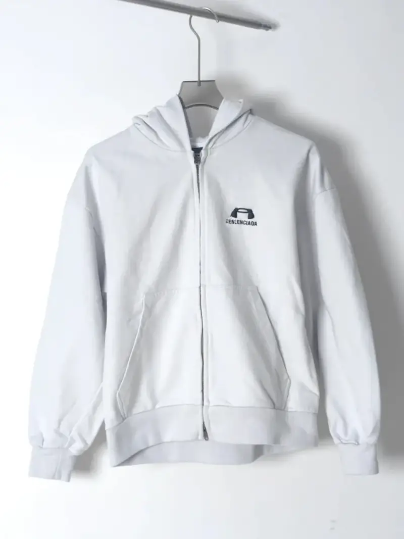 Balenciaga x Under Armour Hoodie (White) — jacket colorway — USFans Spreadsheet photo