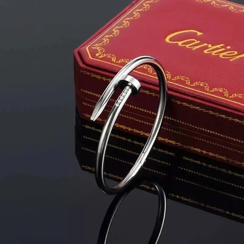 Cartier Bracelet — Nail Diamond Free Bracelet - Silver Wome colorway — USFans Spreadsheet photo