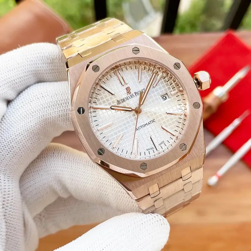 Audemars Piguet Silver Band — Rose gold shell white steel belt colorway — USFans Spreadsheet photo
