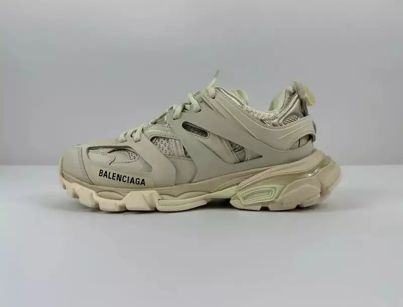 Balenciaga Track Black-White Shoes — 003-27 m camel 35-46 colorway — Kakobuy Spreadsheet photo