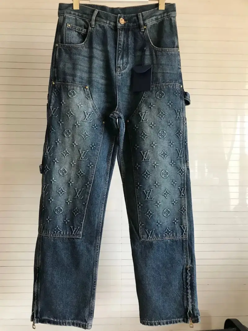 Louis Vuitton jeans — Washed blue colorway — USFans Spreadsheet photo