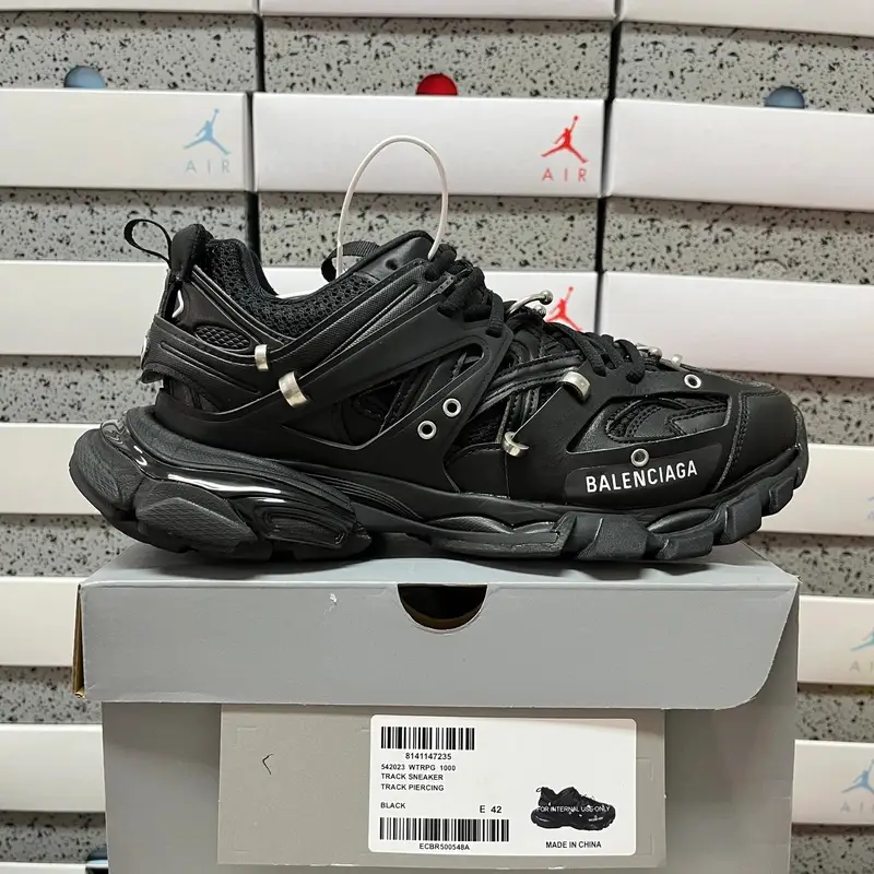 Balenciaga Track 3.0 Pierced Shoes — 1000 black colorway — Kakobuy Spreadsheet photo