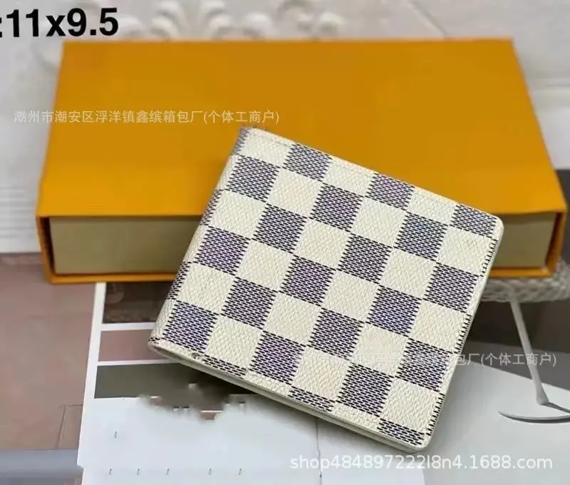 LV Wallet Flowers — White grid colorway — USFans Spreadsheet photo