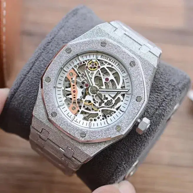 Stones Covered Audemars Piguet — Silver Shell-White Steel Strip colorway — USFans Spreadsheet photo