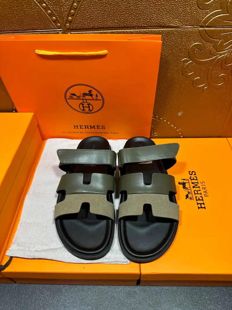 Hermes Chypre Shoes — 32 colorway — USFans Spreadsheet photo