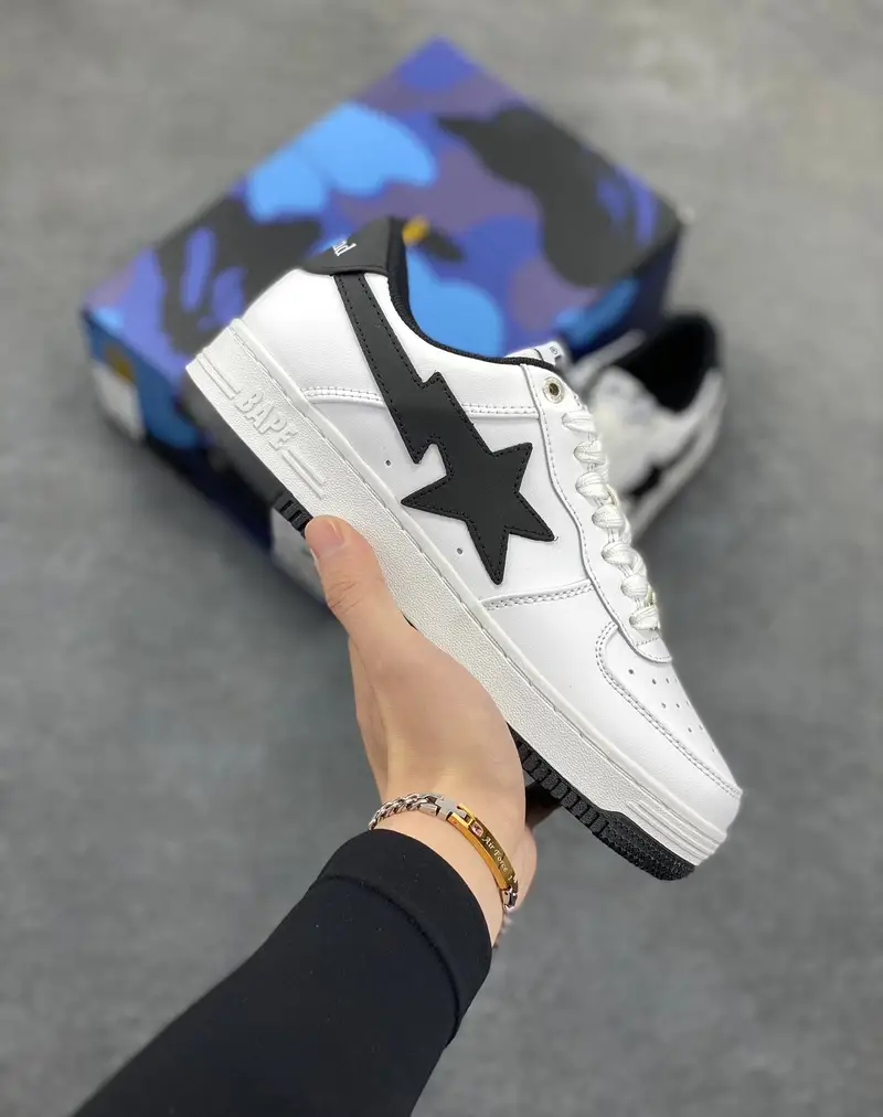 Bape SK8 ( Tons Of Colorways ) — White and black colorway — Kakobuy Spreadsheet photo