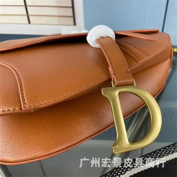 DIOR Saddle — Palmprint Caramel colorway — USFans Spreadsheet photo
