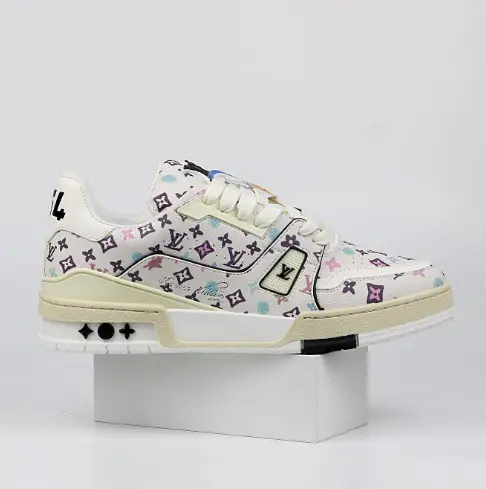 LV Trainers Black-White — 08 colorway — USFans Spreadsheet photo