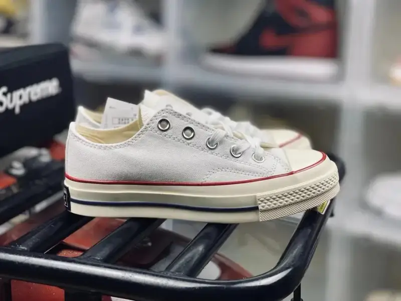 Converse Basic And CDG — White low cut colorway — Kakobuy Spreadsheet photo