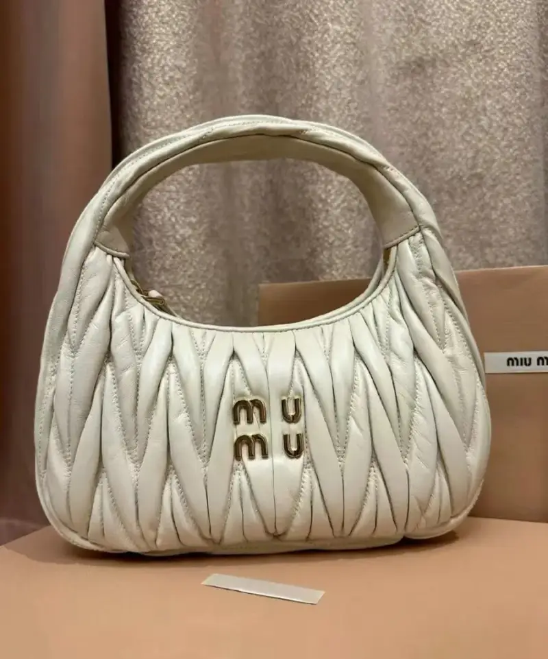 Miu miu Bag — Rice white [original logo with gift box]] colorway — USFans Spreadsheet photo