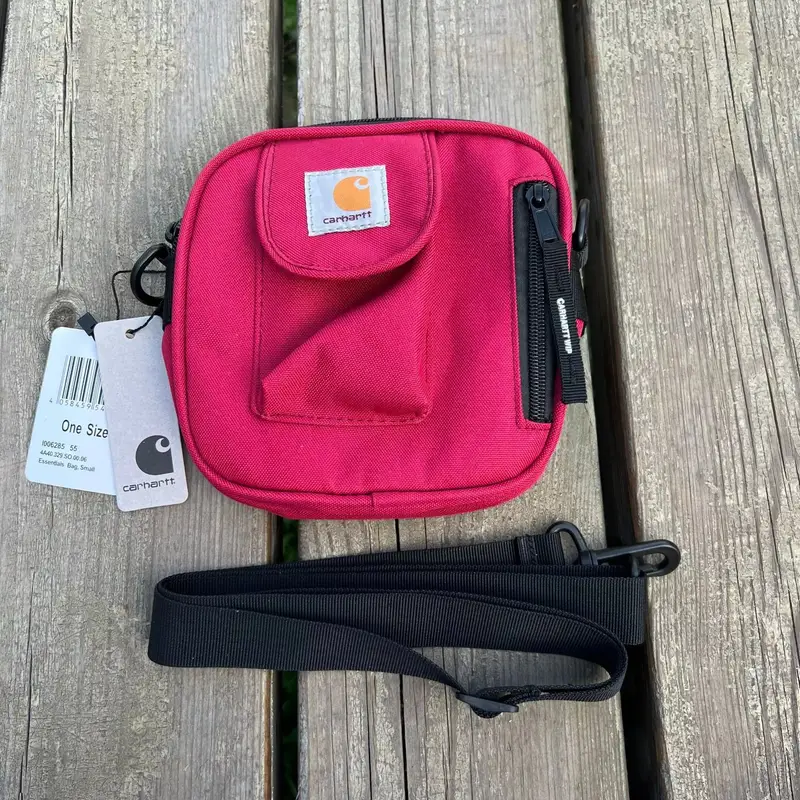 Carhartt Square Shoulder Bag — Pull bone square bag wine red colorway — USFans Spreadsheet photo