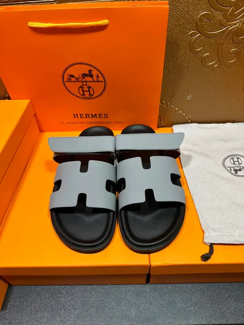 Hermes Chypre Shoes — 2 colorway — USFans Spreadsheet photo