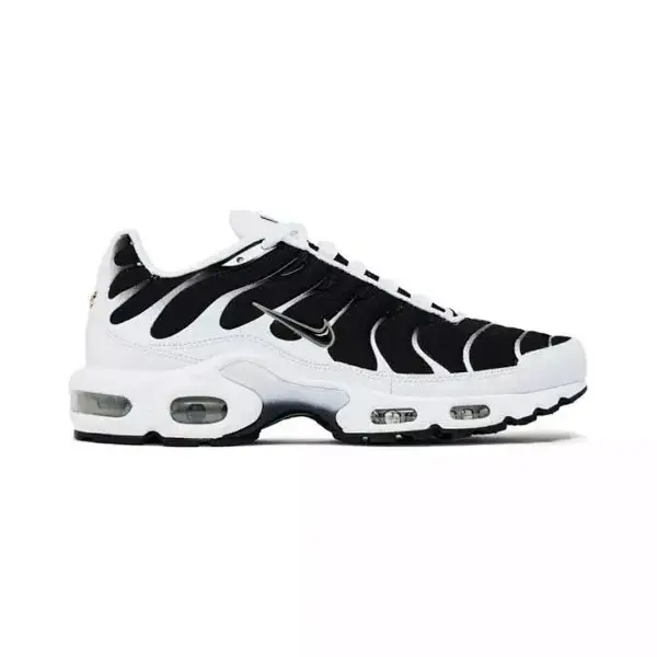 Nike TN All Black Shoes — BlackWhite colorway — USFans Spreadsheet photo