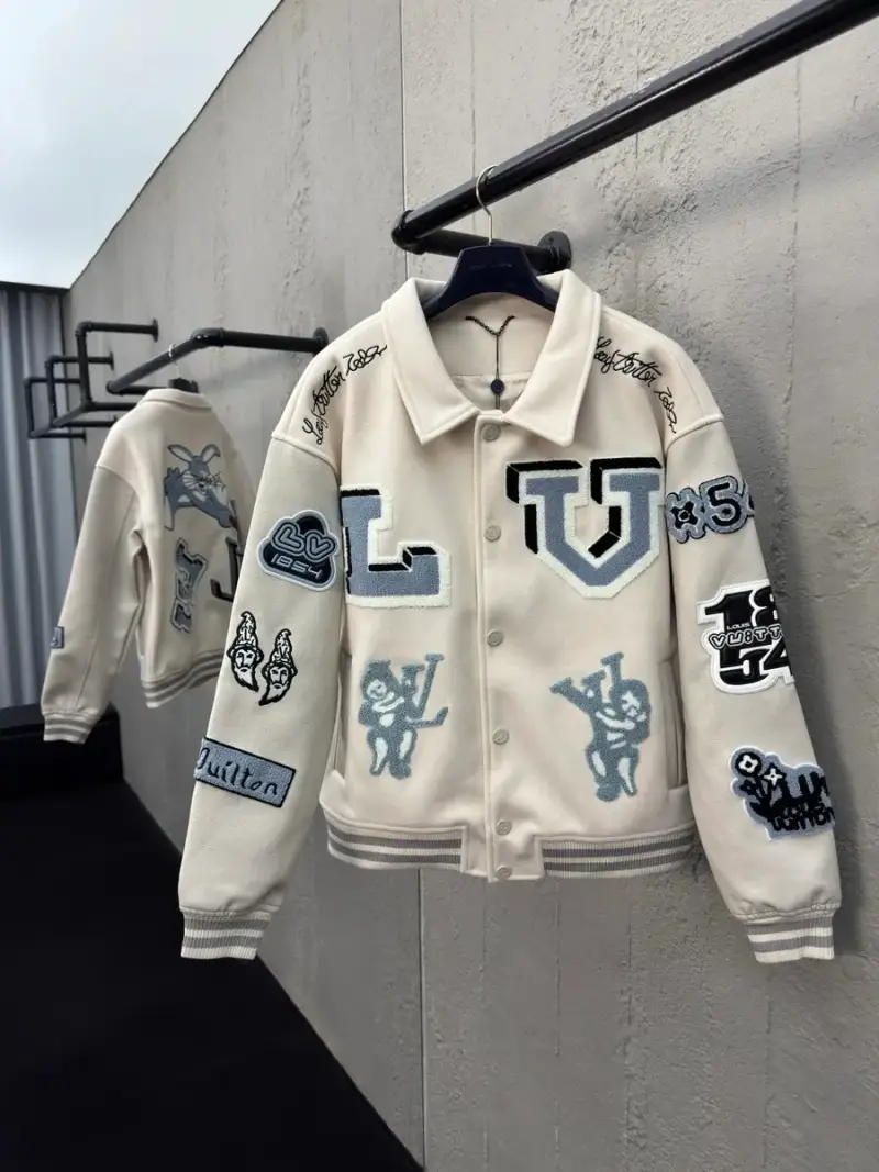 LV Jersey Jacket Donkey/Bunny 22FW — Apricot White colorway — USFans Spreadsheet photo