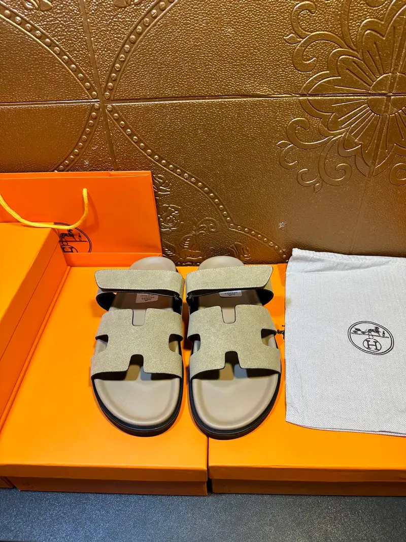 Hermes Chypre Shoes — 31 colorway — USFans Spreadsheet photo