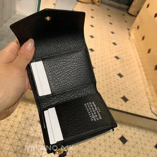 Margiela Wallet — Triangular Triangle colorway — USFans Spreadsheet photo