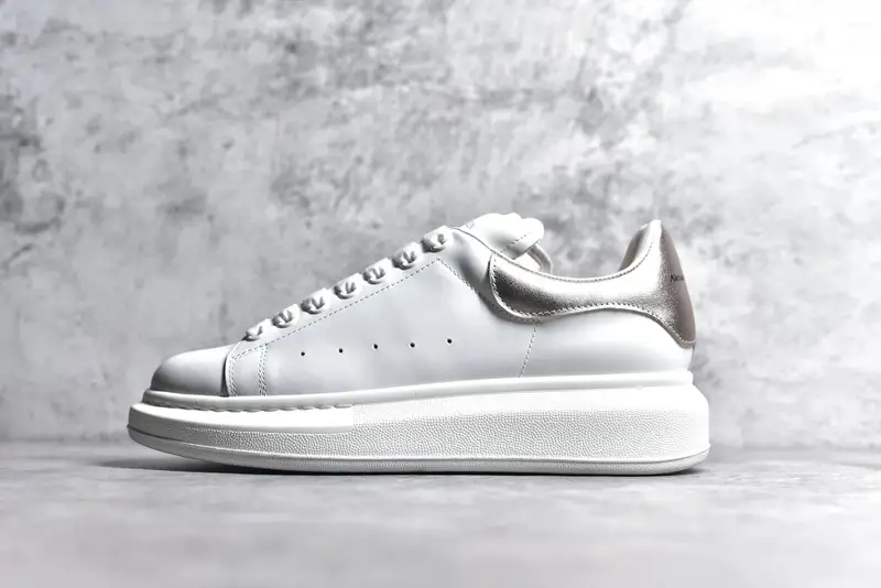 Alexander McQueen Trainers — Golden Tail colorway — Kakobuy Spreadsheet photo
