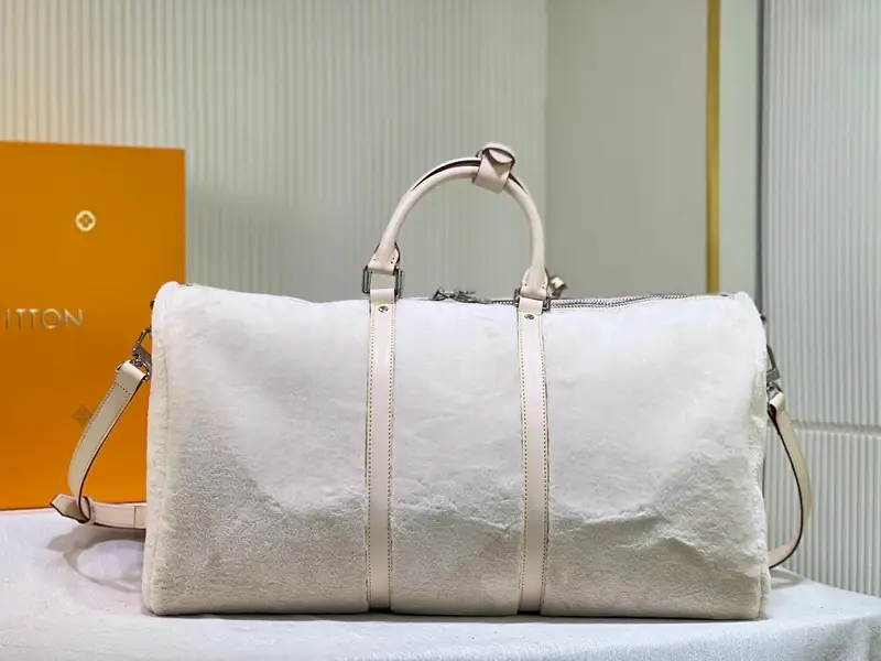 LV Bag — M23108-1 colorway — USFans Spreadsheet photo