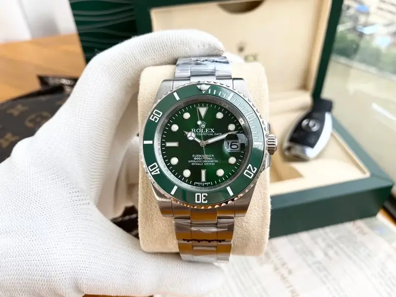 Cartier Santos Watch — RolexF colorway — USFans Spreadsheet photo