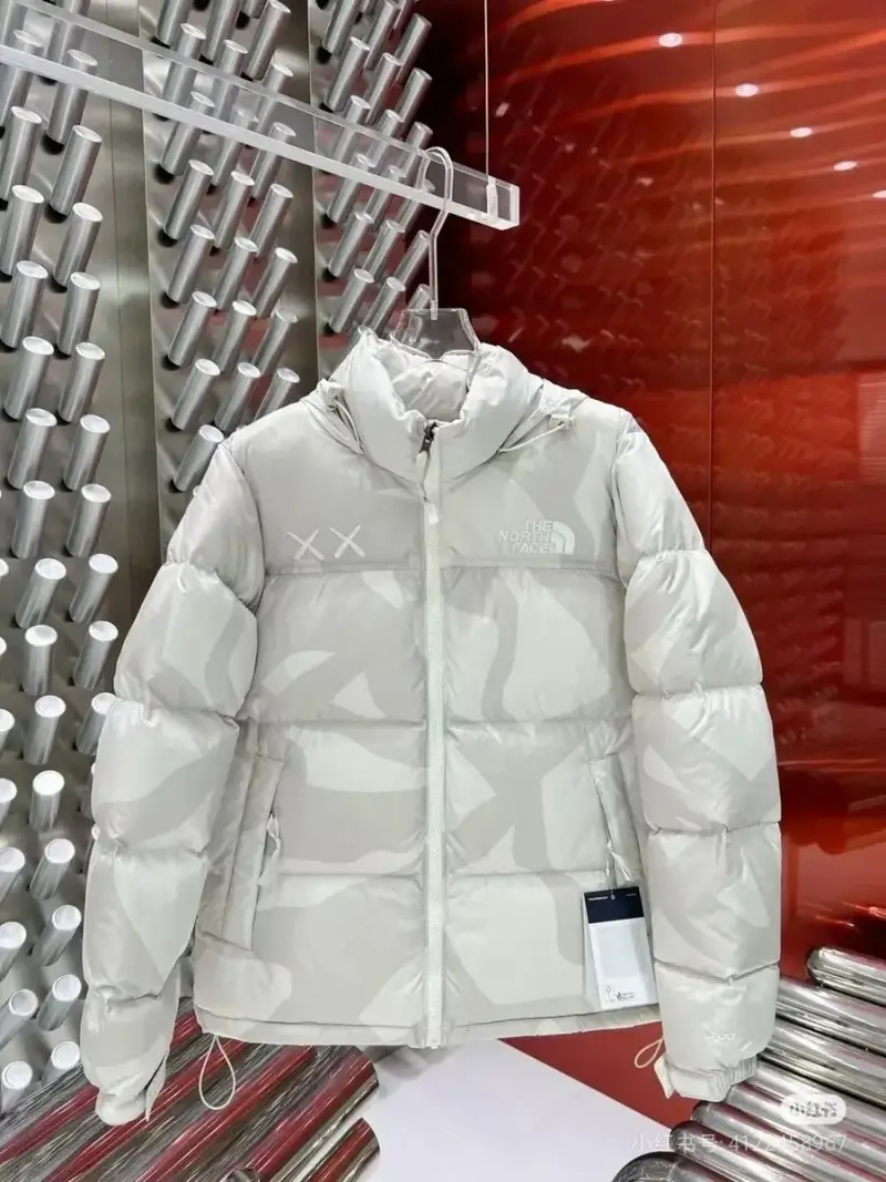 TNF x Kaws Jacket — White camouflage colorway — USFans Spreadsheet photo