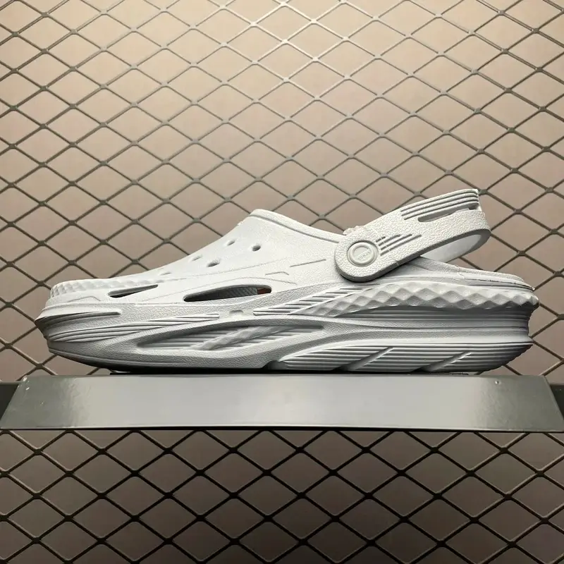 Crocs Scrap Shoes — 17 colorway — USFans Spreadsheet photo