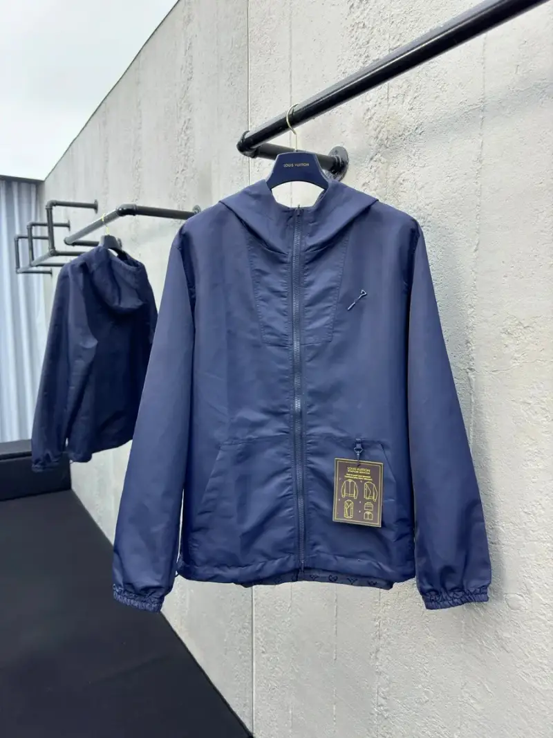 LV Monogram FW22 Jacket — Tibetan blue colorway — USFans Spreadsheet photo