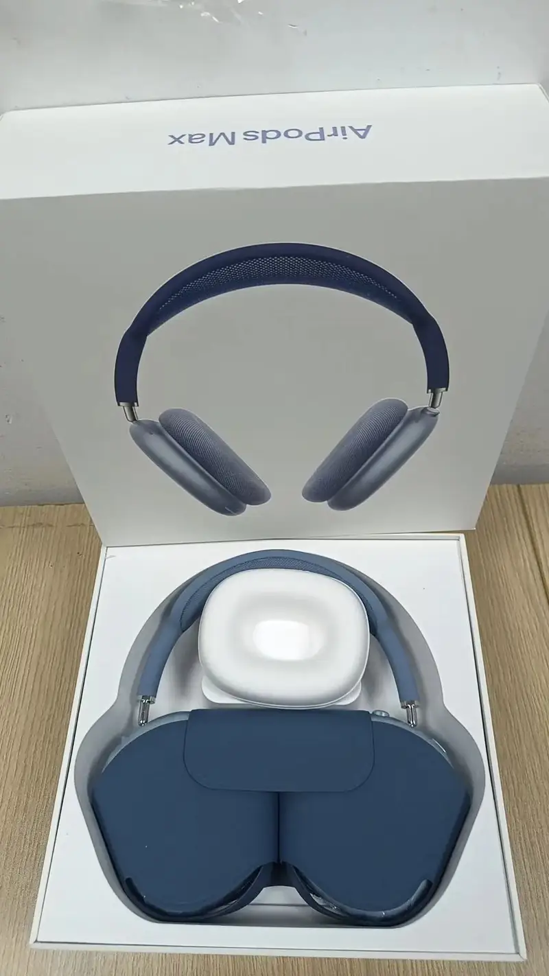 Apple AirPods Max — Second generation light blue C charging colorway — USFans Spreadsheet photo