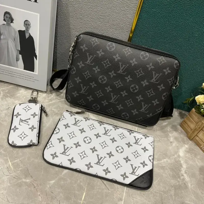 LV Bag — 4 colorway — USFans Spreadsheet photo